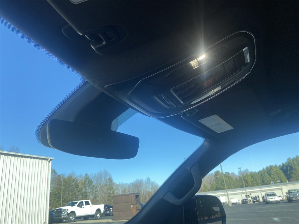 2026 Jeep Grand Wagoneer Base