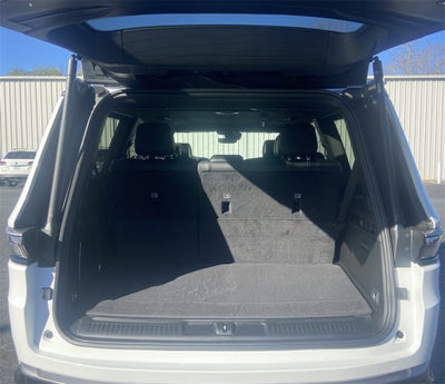 2026 Jeep Grand Wagoneer Base