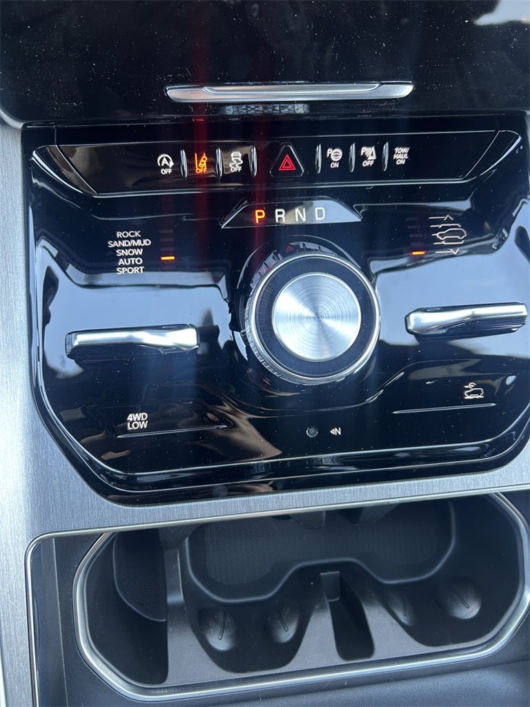 2025 Jeep Wagoneer Series II