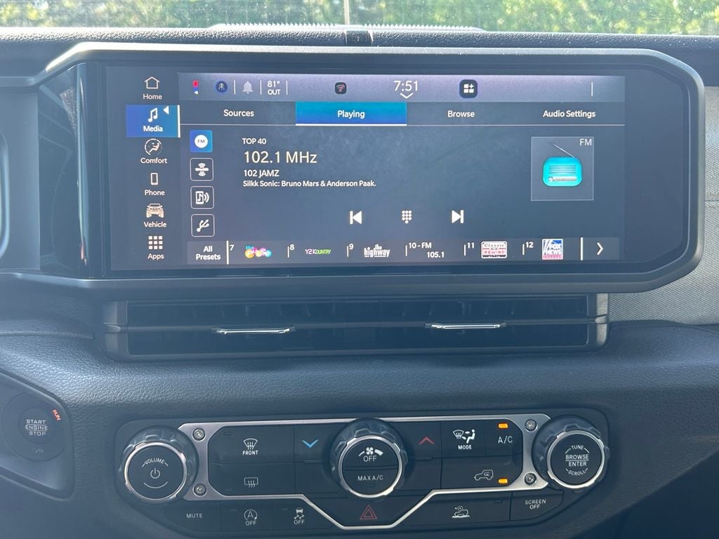 2024 Jeep Gladiator Sport