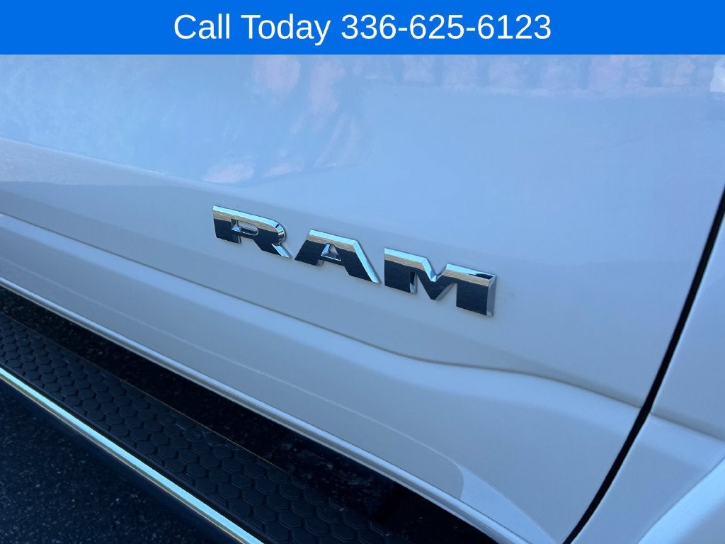 2027 RAM 1500 Big Horn/Lone Star