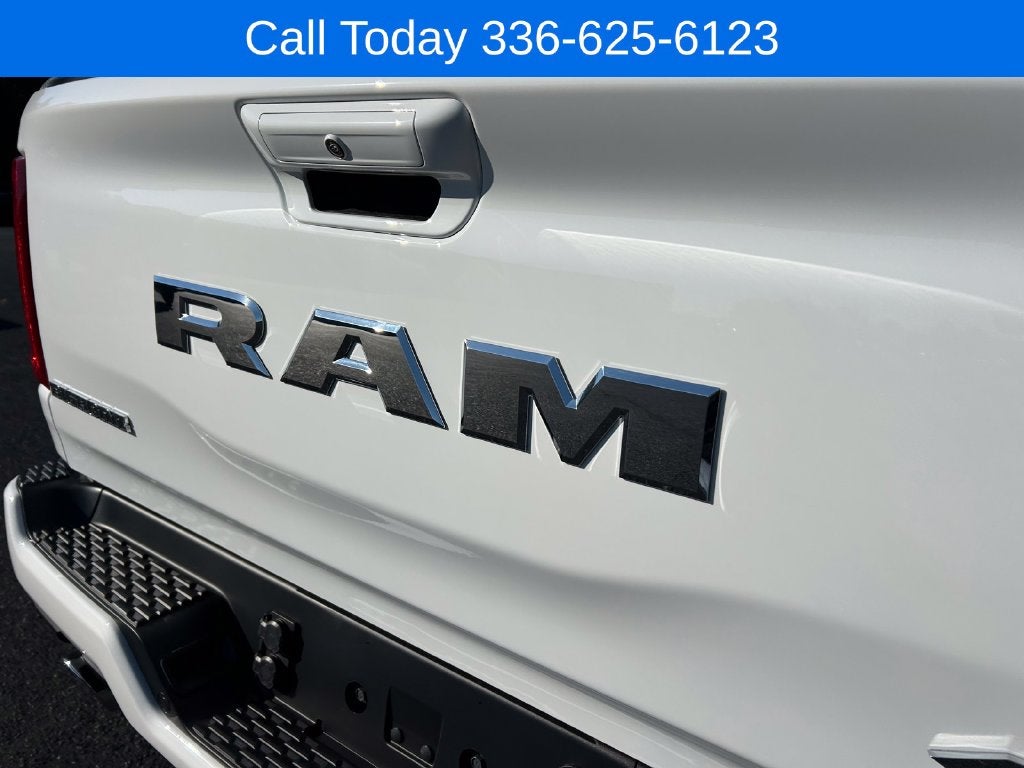 2027 RAM 1500 Big Horn/Lone Star