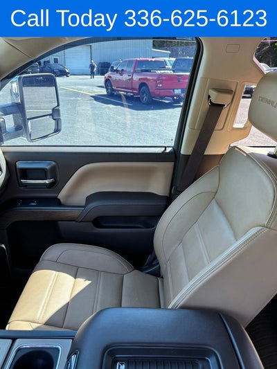 2017 GMC Sierra 2500HD Denali