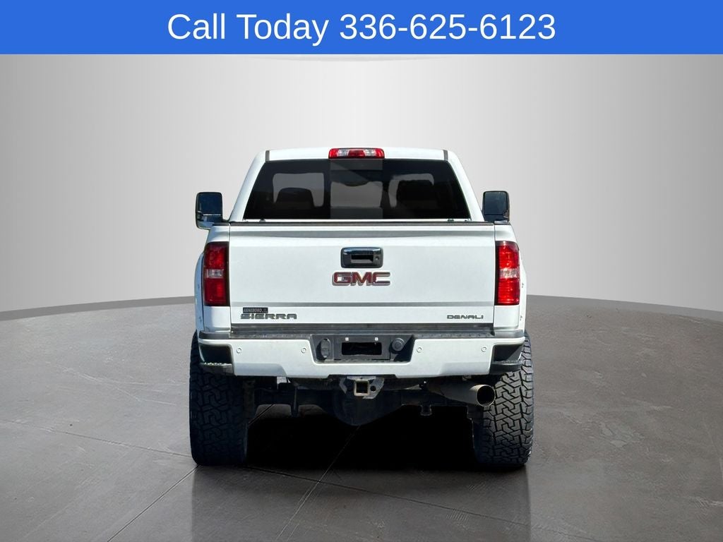 2017 GMC Sierra 2500HD Denali