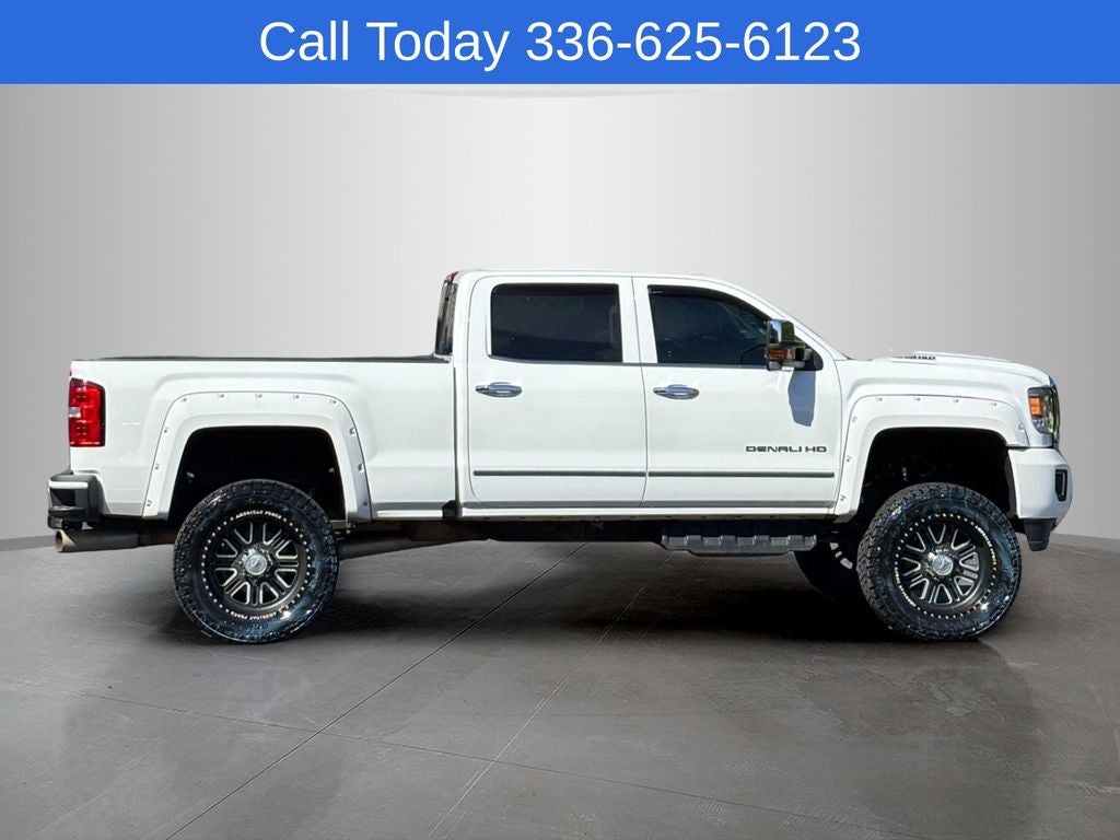 2017 GMC Sierra 2500HD Denali