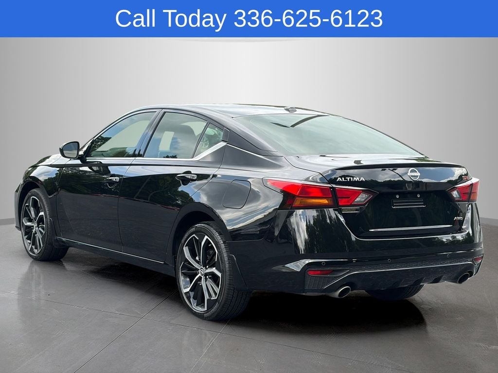 2025 Nissan Altima 2.5 SR