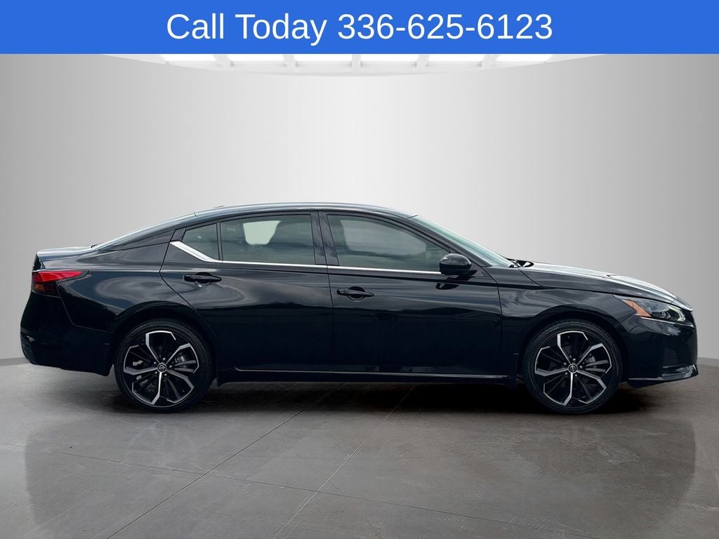 2025 Nissan Altima 2.5 SR