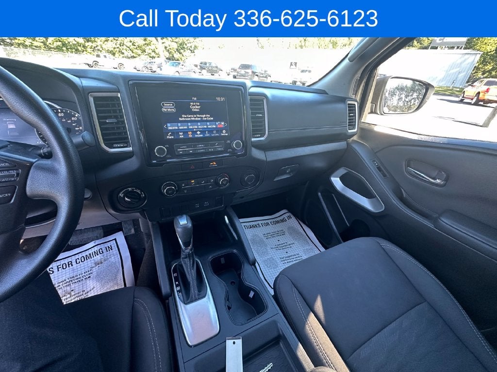 2022 Nissan Frontier SV