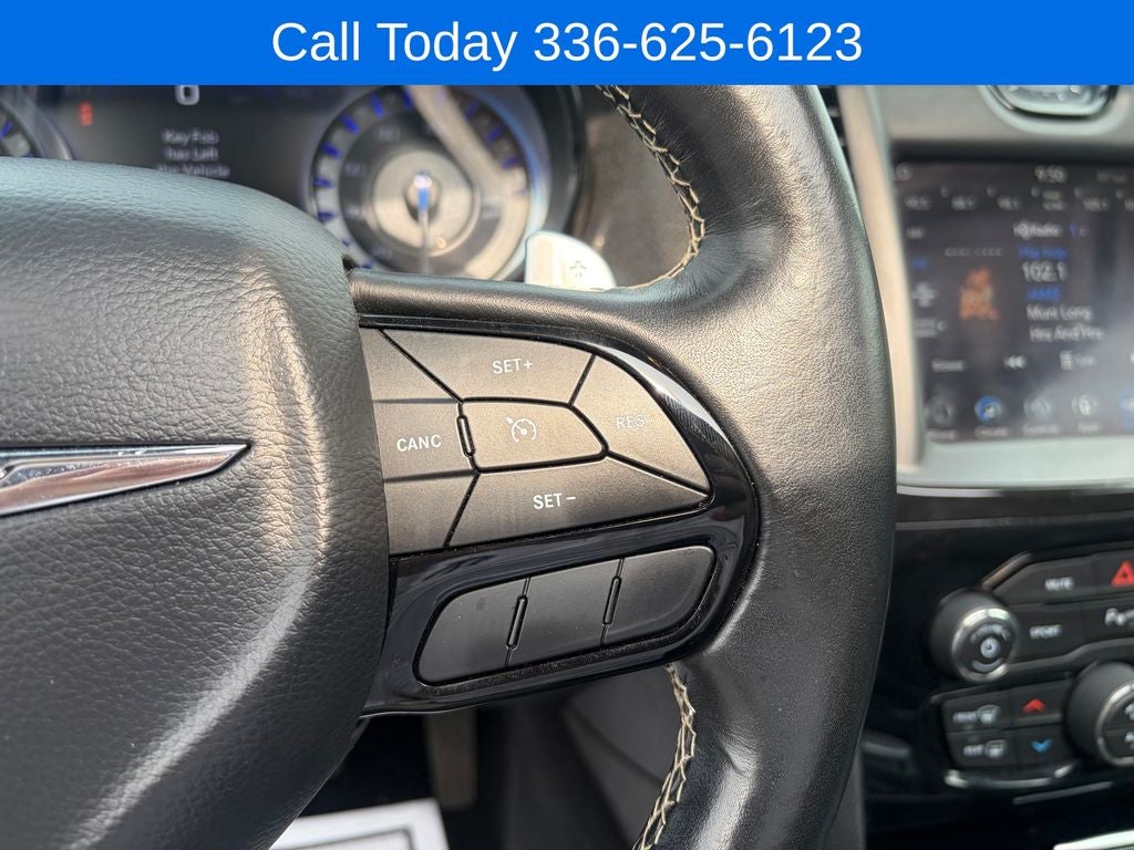 2022 Chrysler 300 S