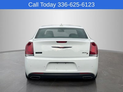 2022 Chrysler 300 S