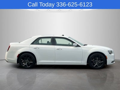 2022 Chrysler 300 S