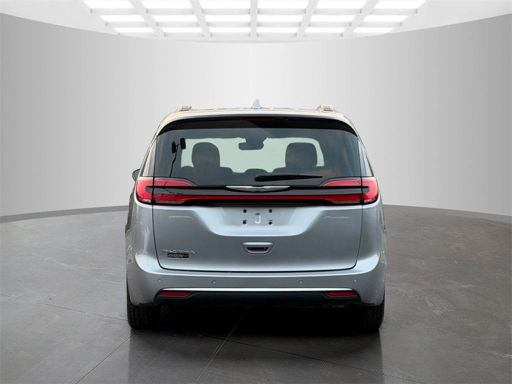 2021 Chrysler Pacifica Touring