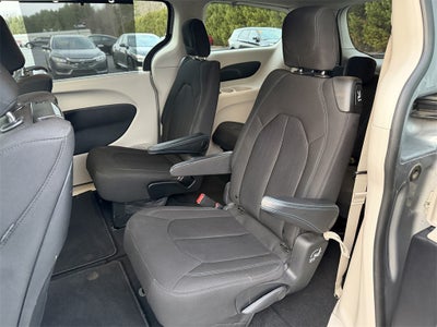 2021 Chrysler Pacifica Touring