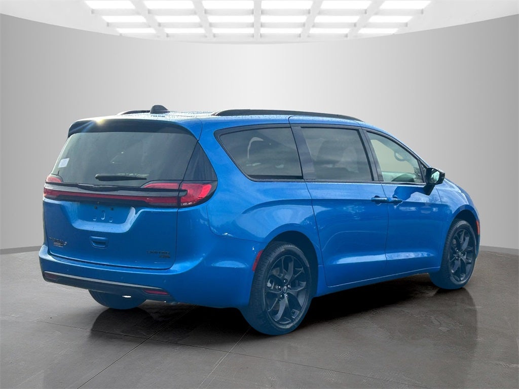 2026 Chrysler Pacifica Limited