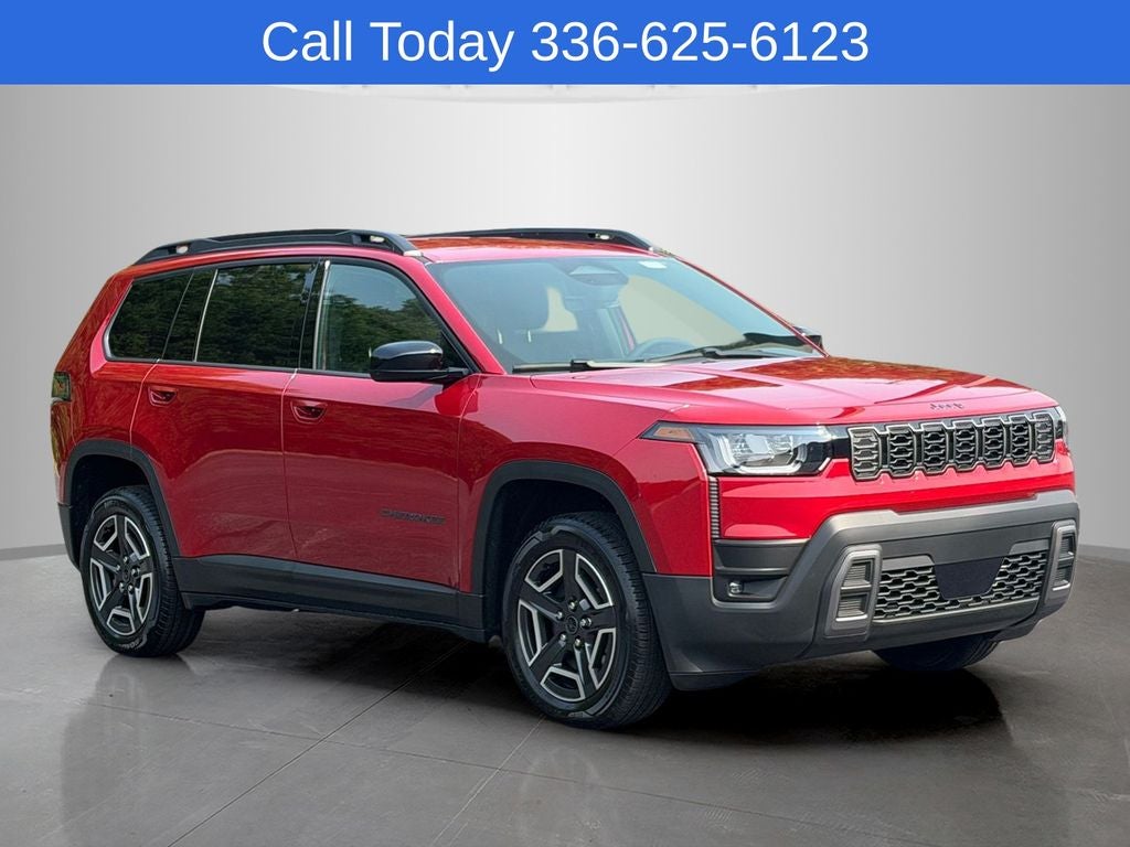 2026 Jeep Cherokee Laredo