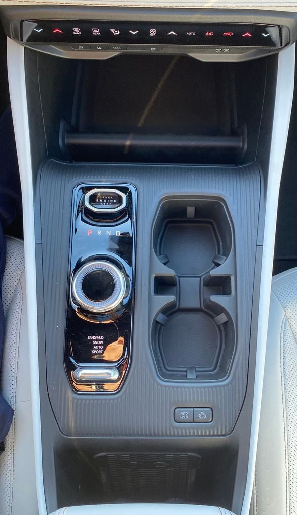 2026 Jeep Cherokee Overland