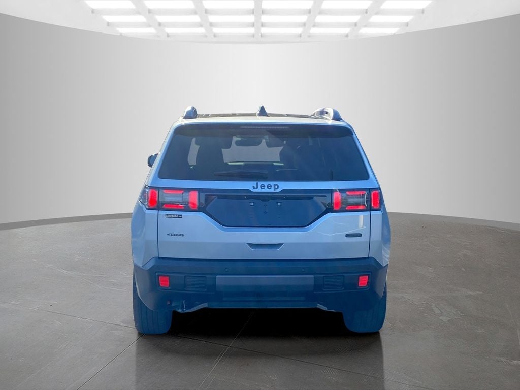 2026 Jeep Cherokee Overland