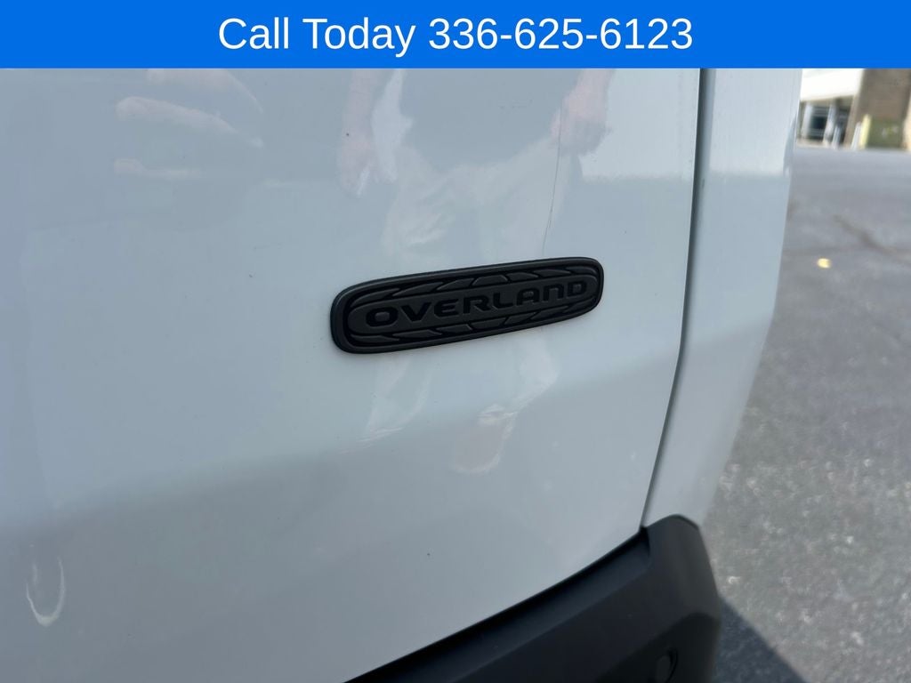 2026 Jeep Cherokee Overland