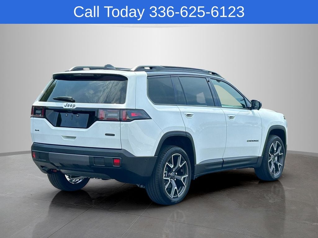 2026 Jeep Cherokee Overland
