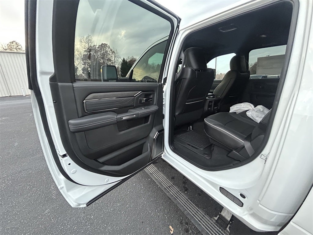 2026 RAM 3500 Limited