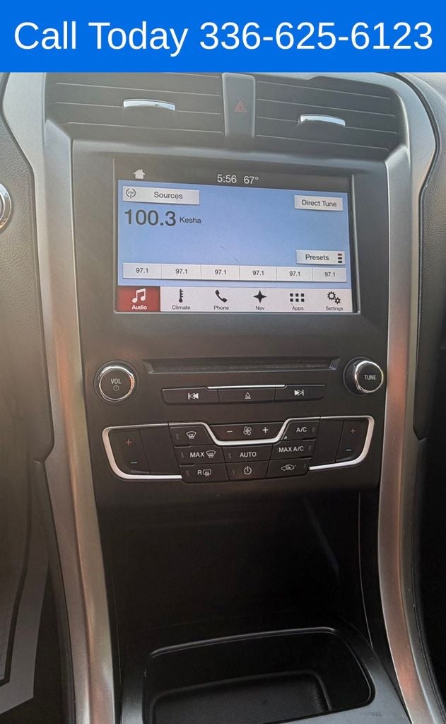 2017 Ford Fusion SE