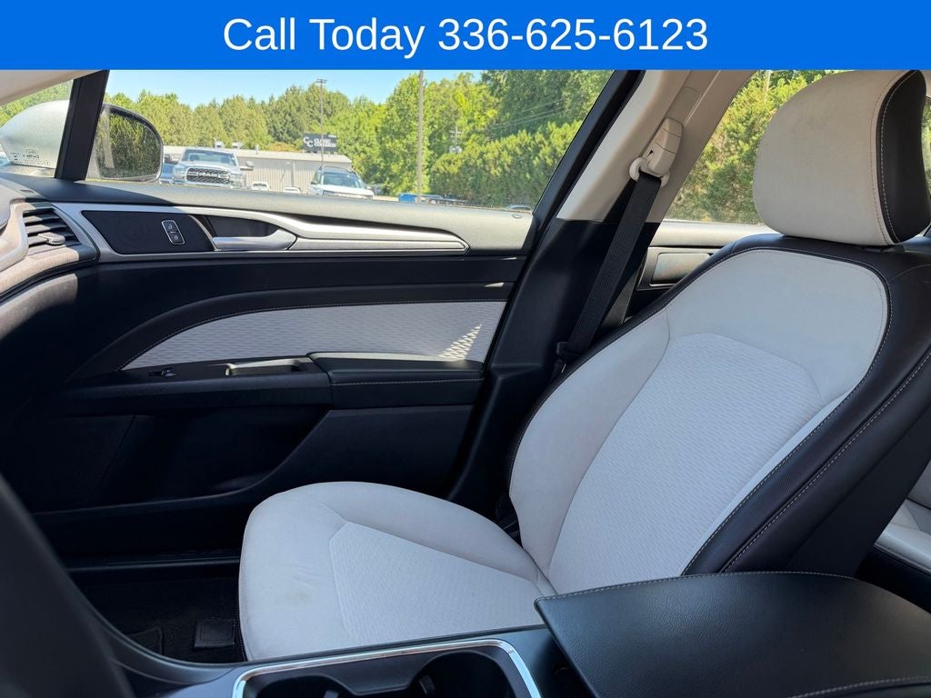 2019 Ford Fusion SE