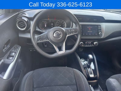 2020 Nissan Kicks SV