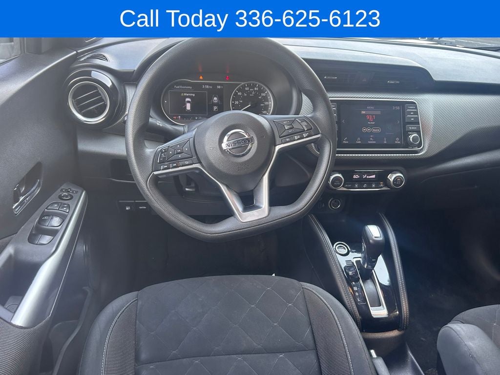2020 Nissan Kicks SV