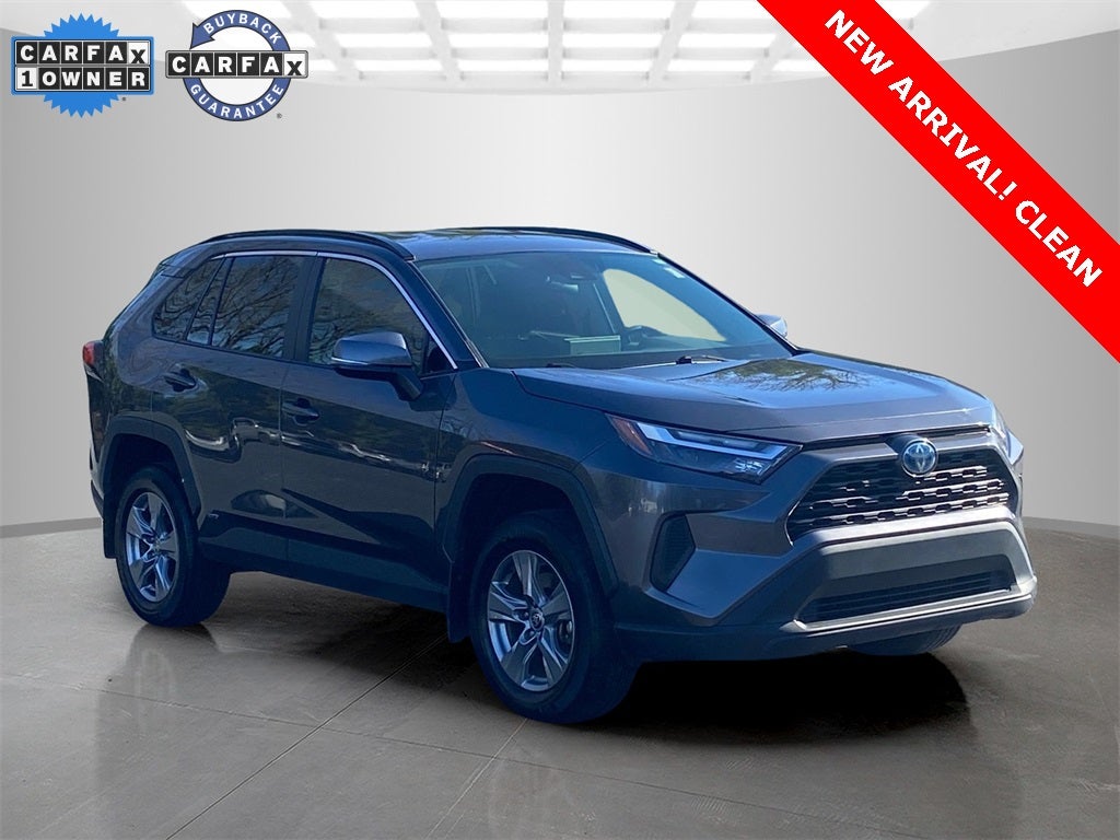 2024 Toyota RAV4 XLE