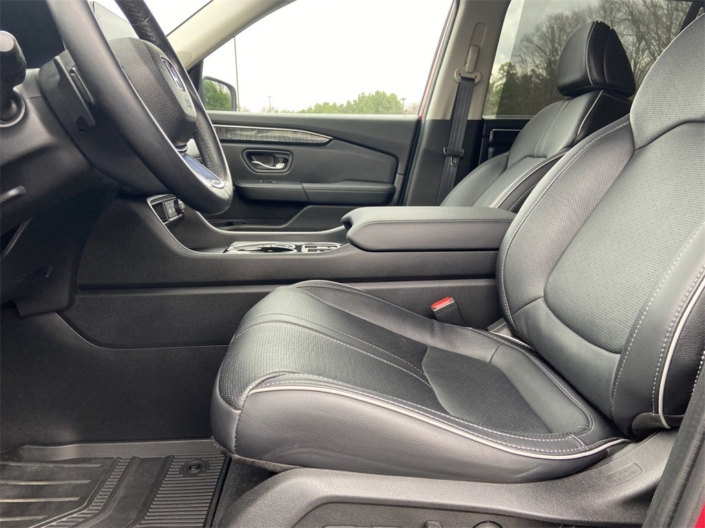 2023 Honda Pilot Elite LOADED!!