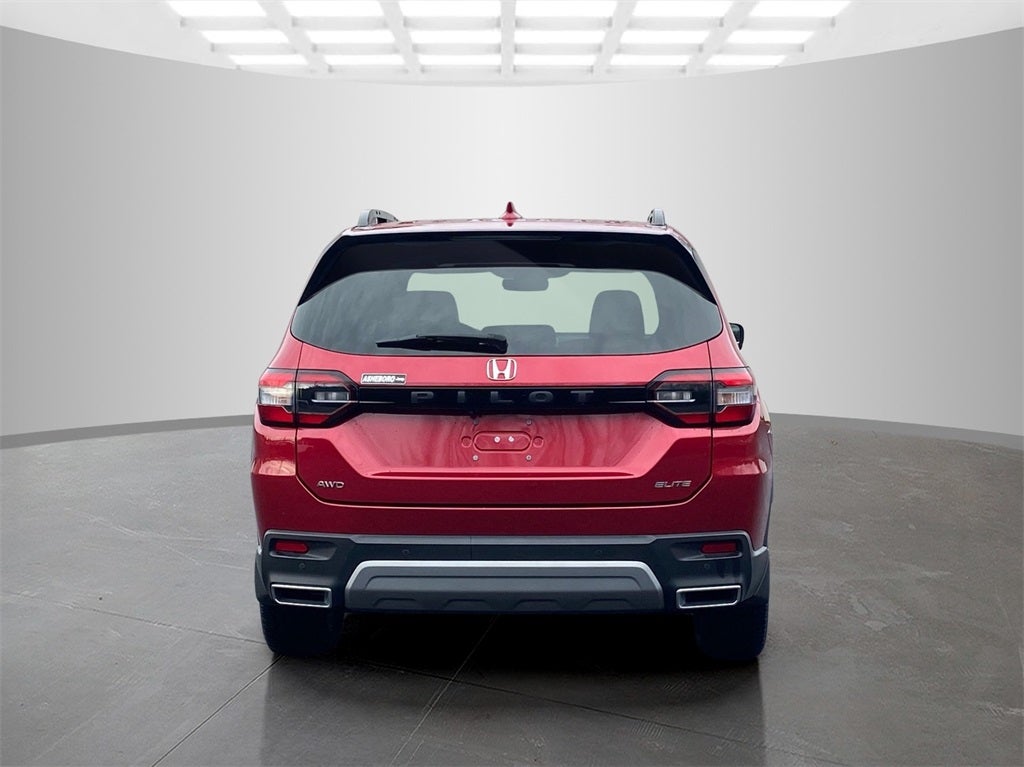 2023 Honda Pilot Elite LOADED!!