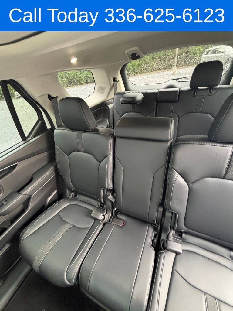 2023 Honda Pilot Touring