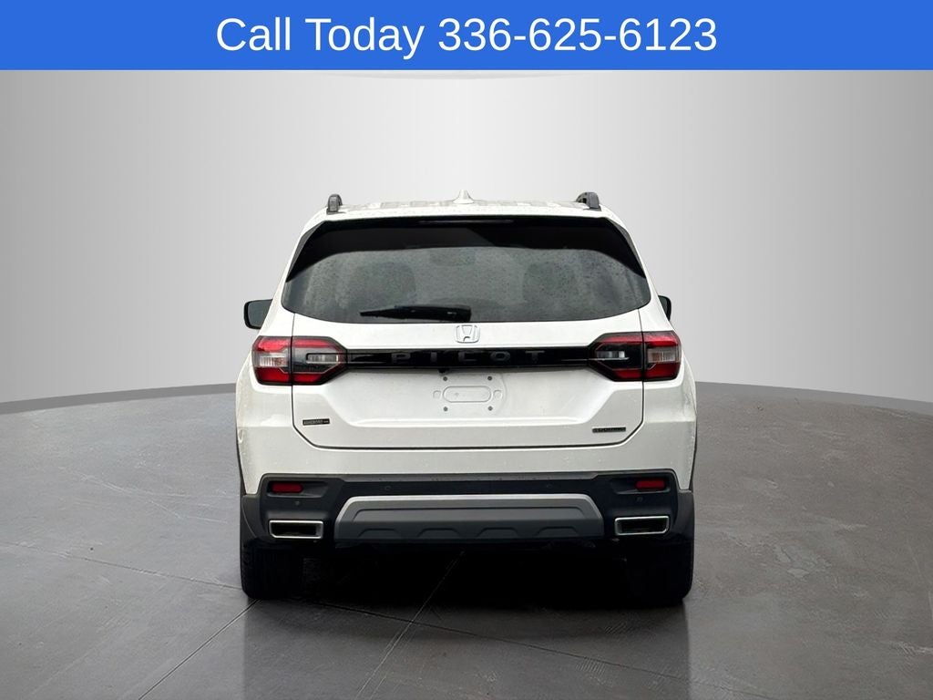 2023 Honda Pilot Touring
