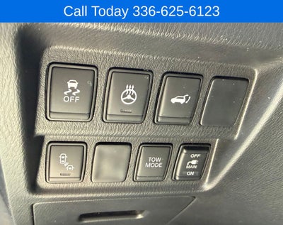 2018 Nissan Pathfinder SL