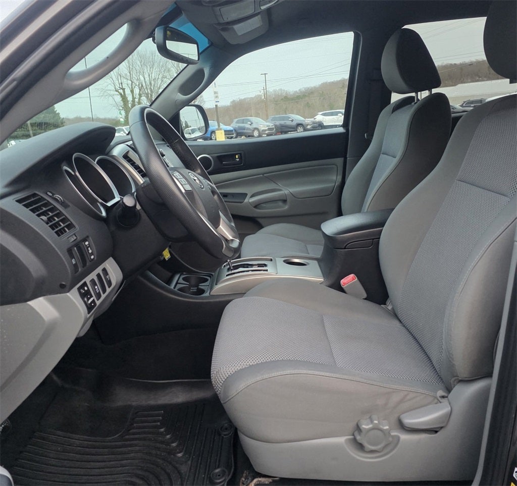 2013 Toyota Tacoma Base V6