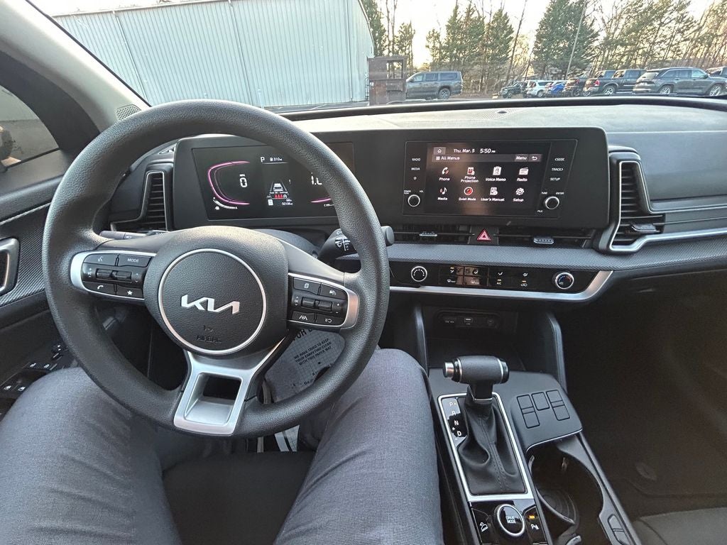 2024 Kia Sportage LX