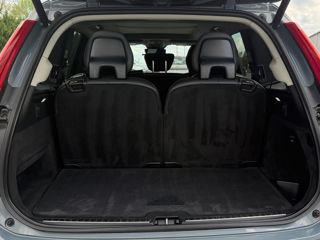 2023 Volvo XC90 Recharge Plug-In Hybrid T8 Core Bright Theme