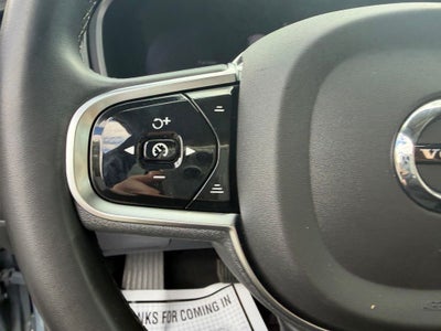 2023 Volvo XC90 Recharge Plug-In Hybrid T8 Core Bright Theme