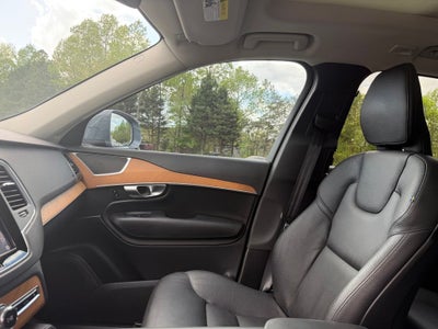 2023 Volvo XC90 Recharge Plug-In Hybrid T8 Core Bright Theme